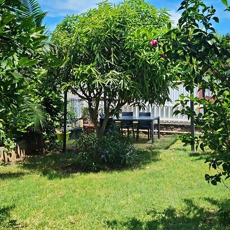 Zoizo Vert - Studio Au Calme Avec Jardin - St Leu Сен-Ле Екстер'єр фото